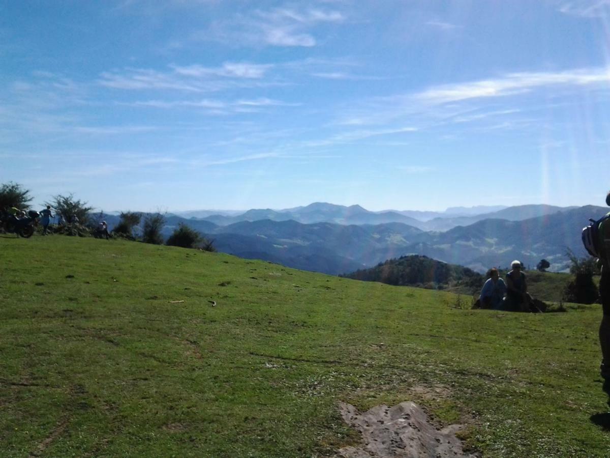 Guizaburuaga Casa Rural Akuiola旅馆 外观 照片